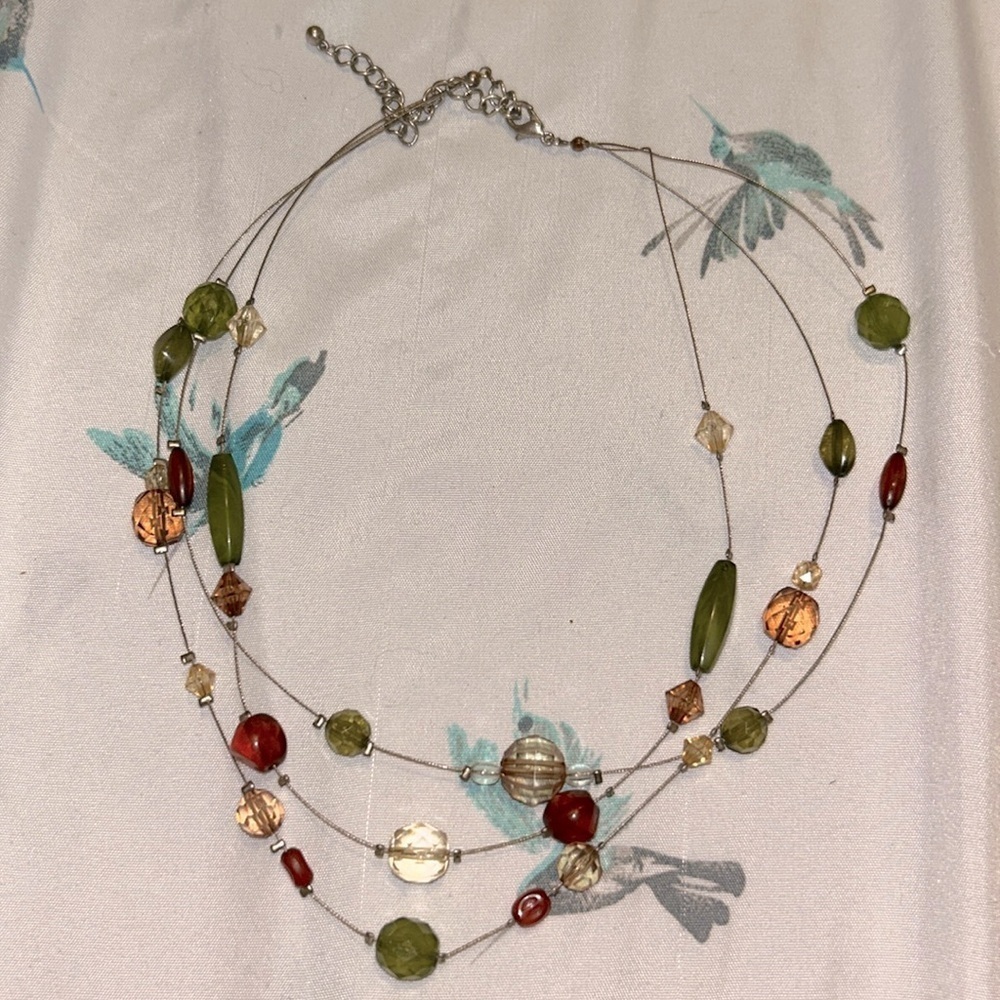 VINTAGE 3 LAYER BEADED CHOKER NECKLACE